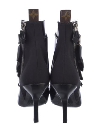 Louis Vuitton Leather Ruffle Embellishment Boots