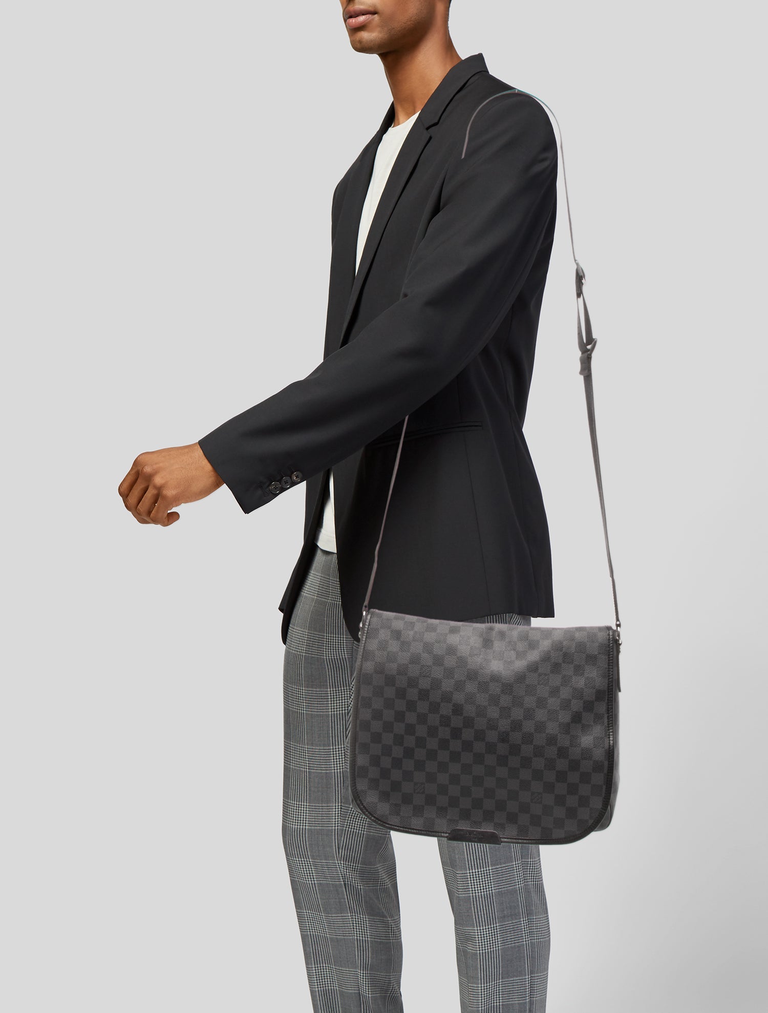 Louis Vuitton Damier Graphite Messenger Bag
