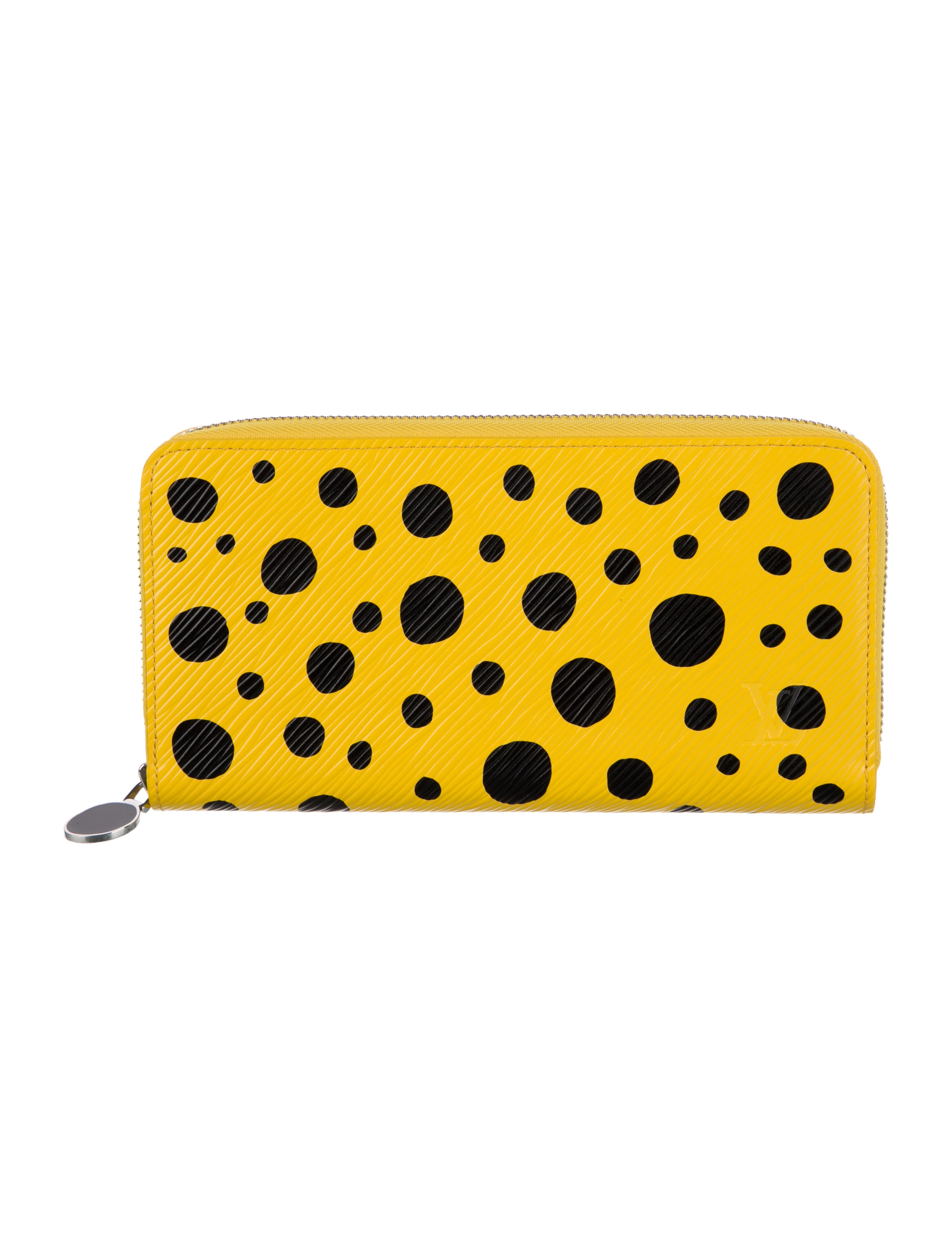 Louis Vuitton Epi Leather Zippy Wallet