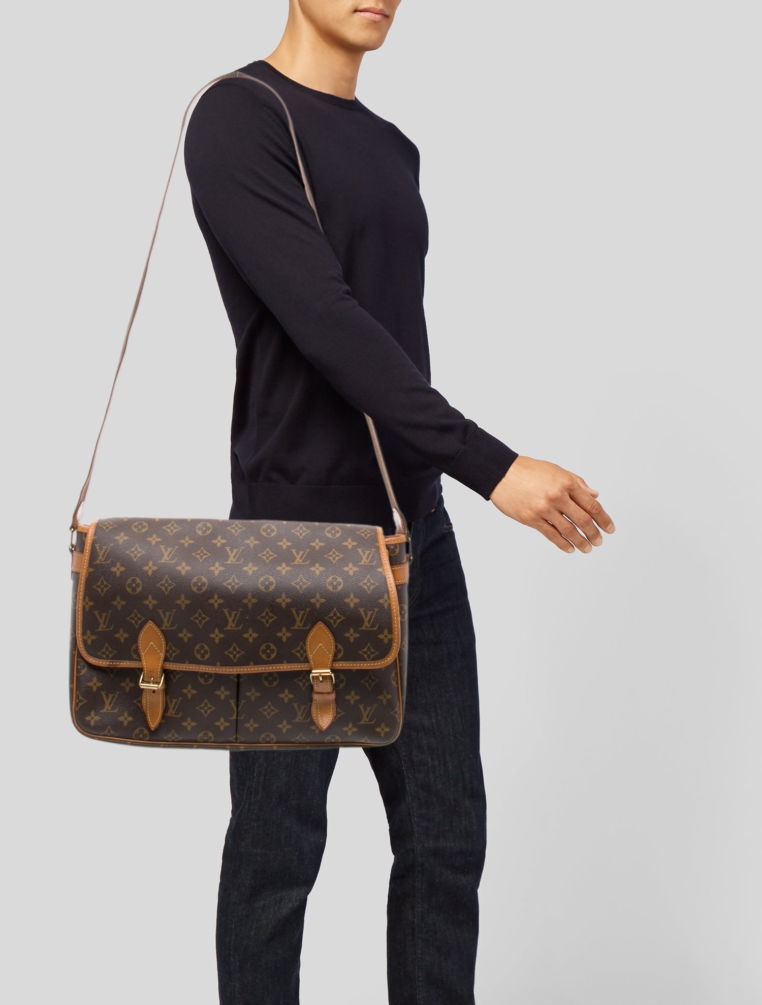 Louis Vuitton LV Monogram Messenger Bag GM Vintage