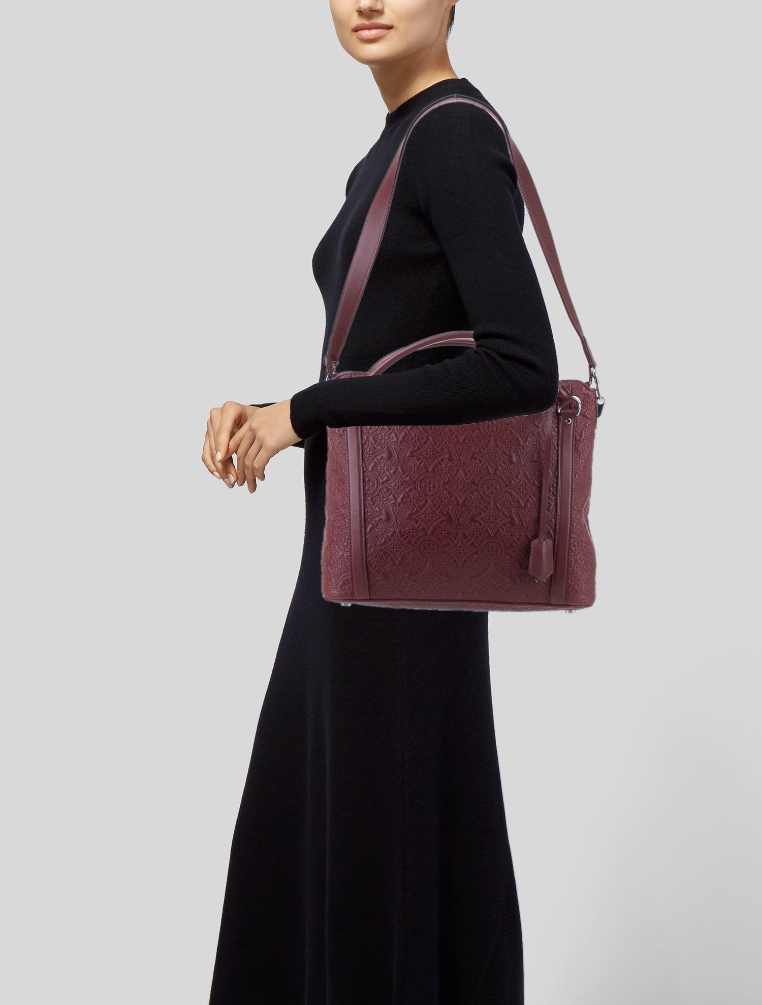 Louis Vuitton Leather Antheia Ixia MM