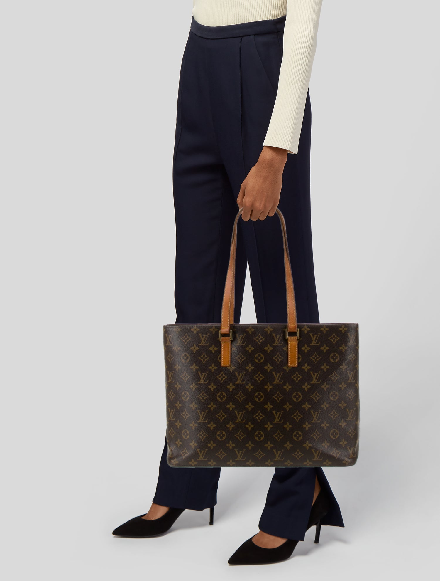 Louis Vuitton LV Monogram Luco Vintage