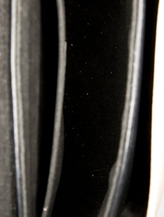 Louis Vuitton LV Monogram LockMe Tender