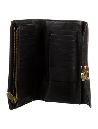 Louis Vuitton 2011 LV Monogram Amelia Wallet