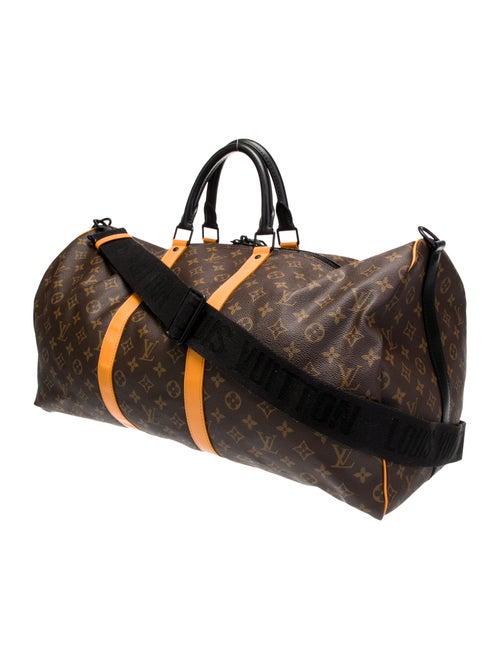 Louis Vuitton Keepall Bandoulière 55 Duffle Bag