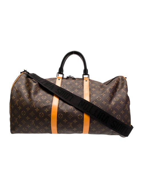 Louis Vuitton Keepall Bandoulière 55 Duffle Bag