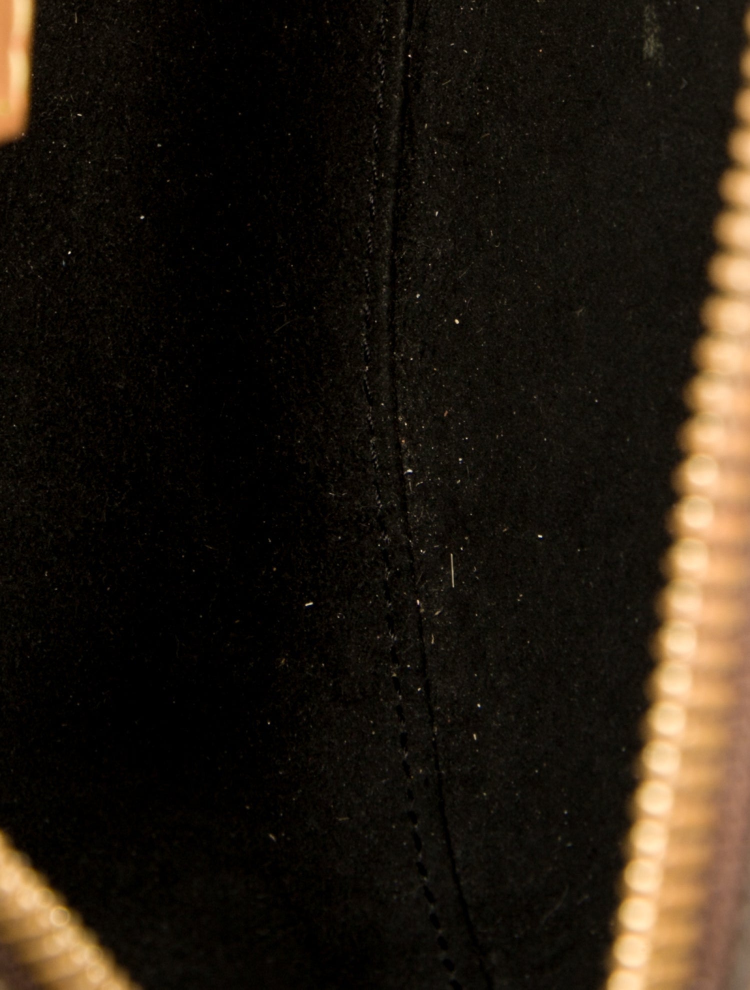 Louis Vuitton Monogram Reverse Bôite Chapeaux