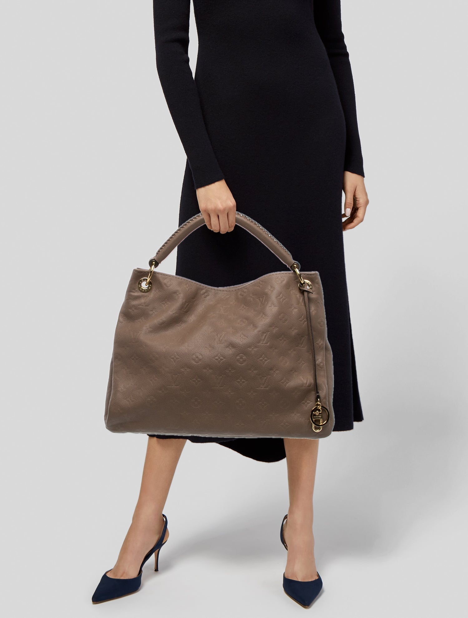 Louis Vuitton LV Monogram Artsy MM