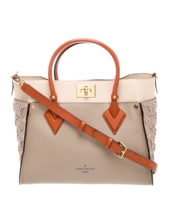 Louis Vuitton LV Monogram On My Side MM