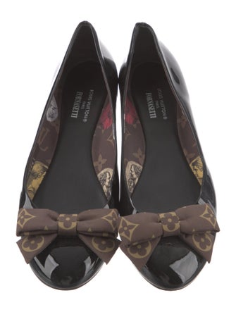 Louis Vuitton LV Monogram Patent Leather Flats