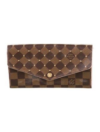 Louis Vuitton 2019 Damier Ebene Pattern Pouch