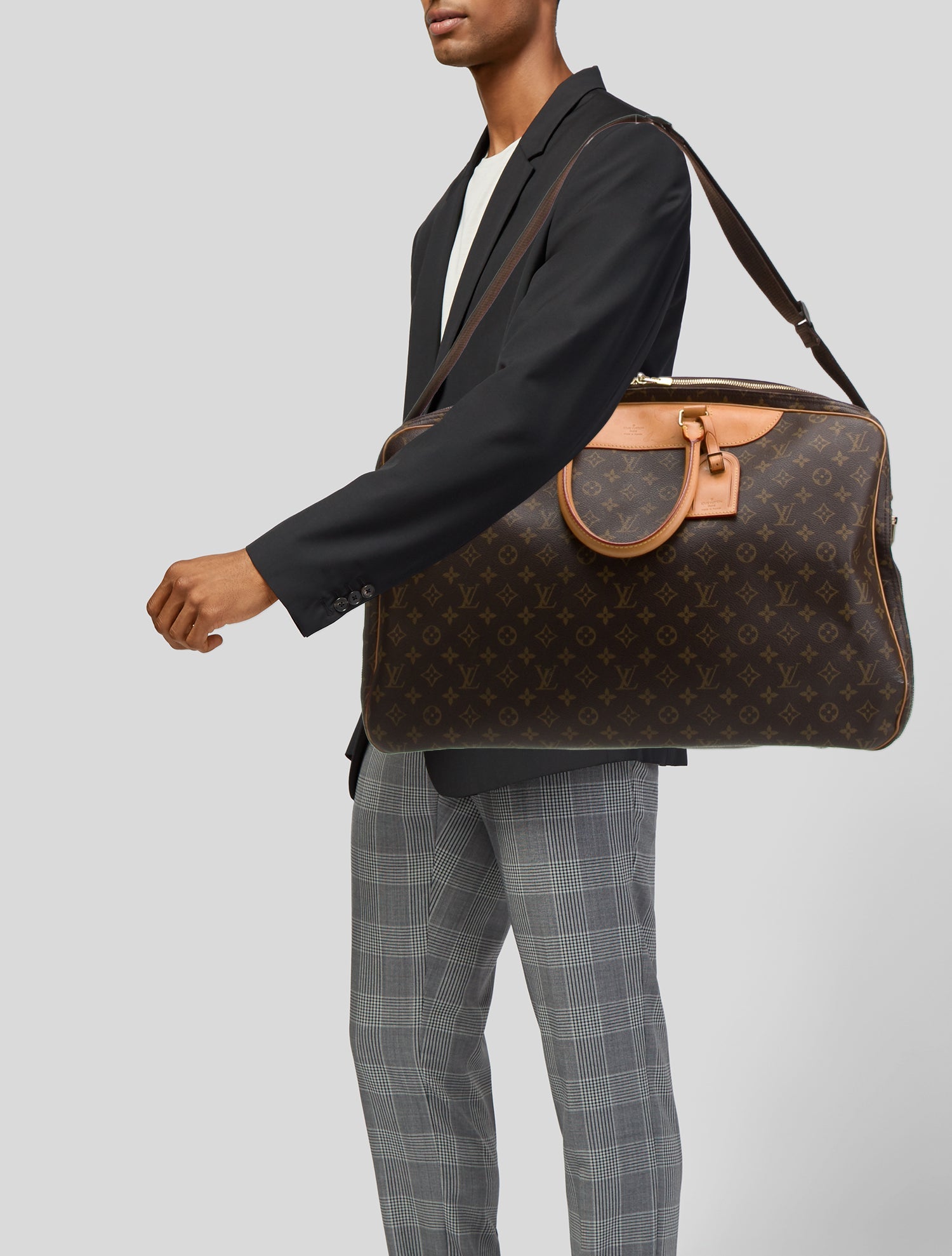 Louis Vuitton LV Monogram Alizé 3 Poches