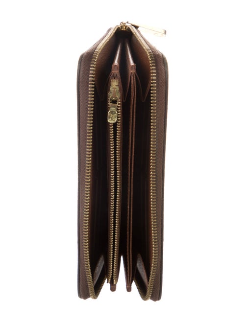 Louis Vuitton 2010 LV Monogram Zippy Wallet