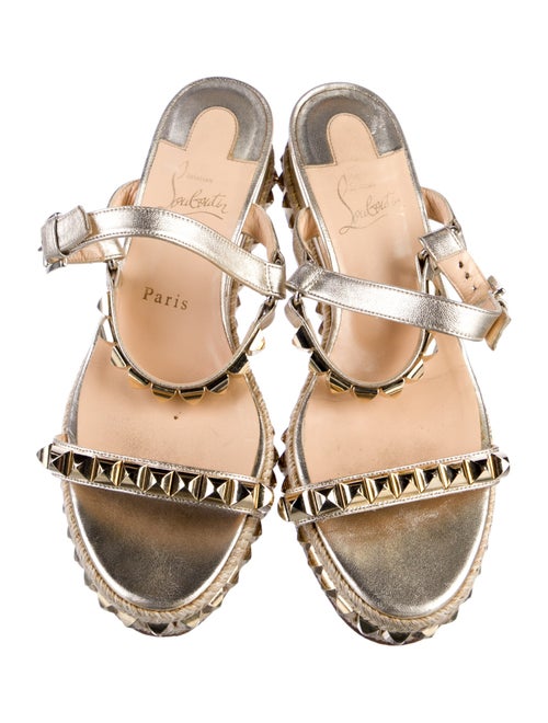 Louis Vuitton Leather Studded Accents Espadrilles