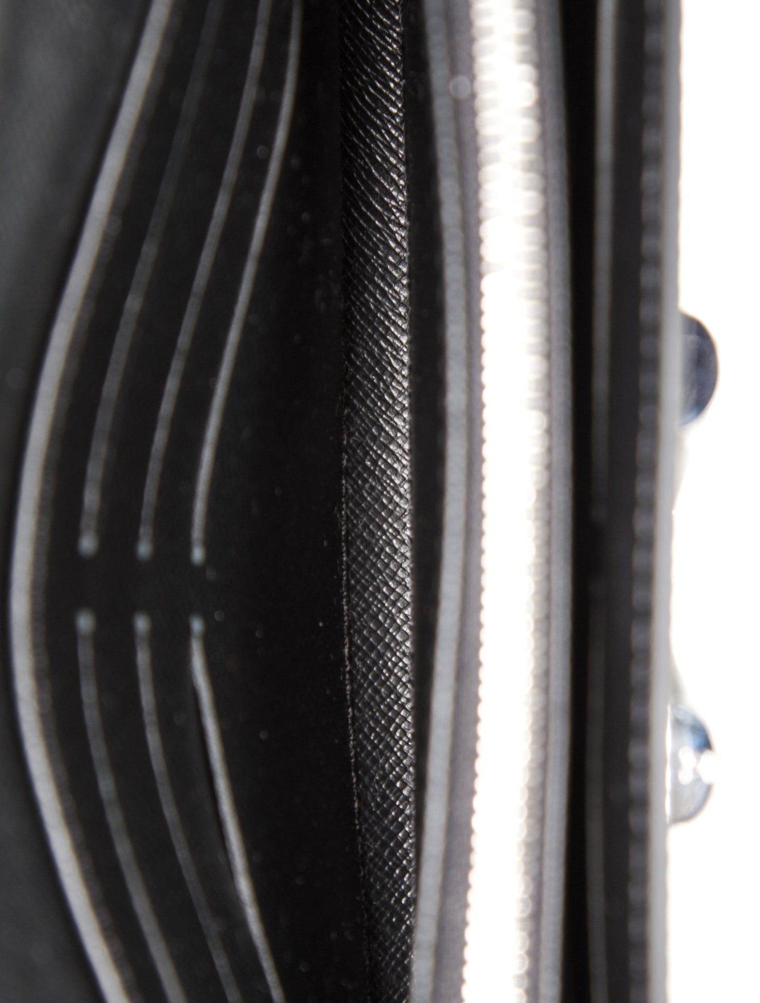 Louis Vuitton Epi Leather Twist Wallet