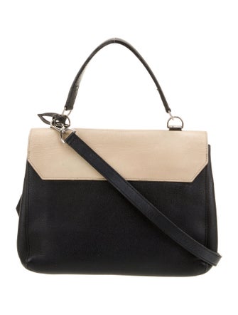 Louis Vuitton Taurillon Leather Lockme II