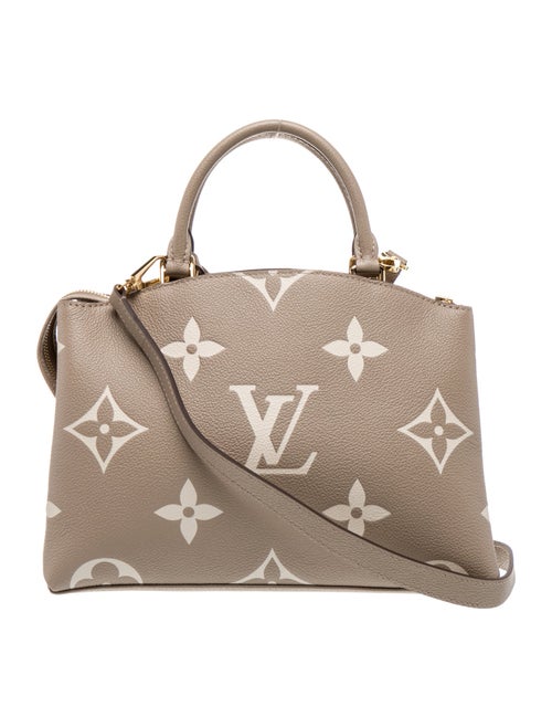Louis Vuitton Monogram Giant Petit Palais Petit
