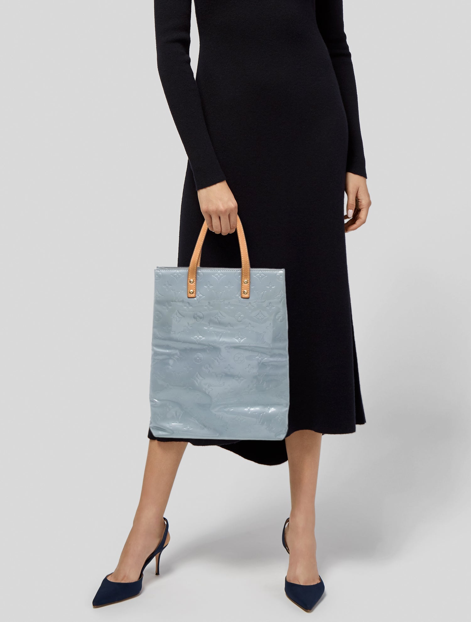 Louis Vuitton LV Monogram Reade MM