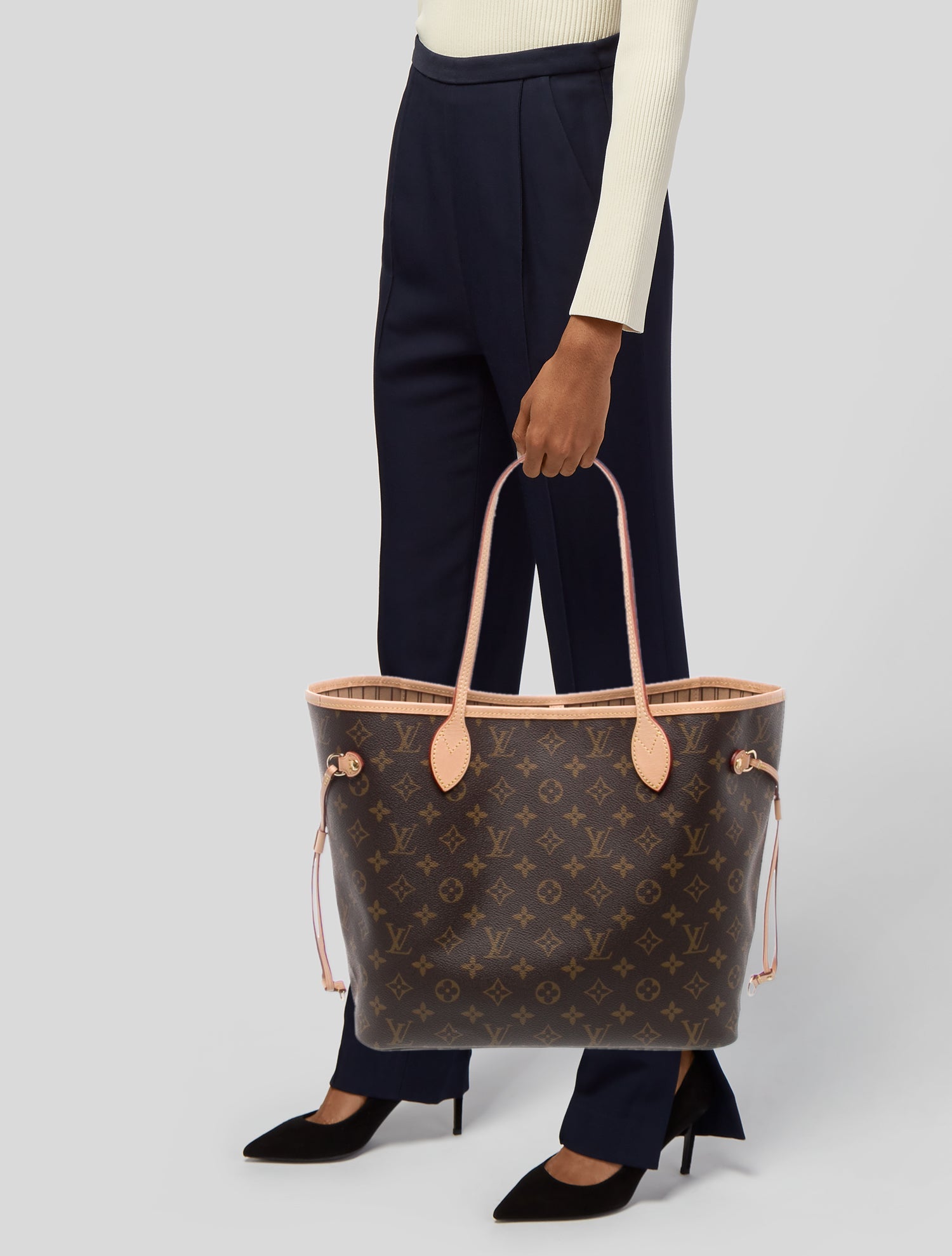 Louis Vuitton LV Monogram Neverfull w/Pouch MM