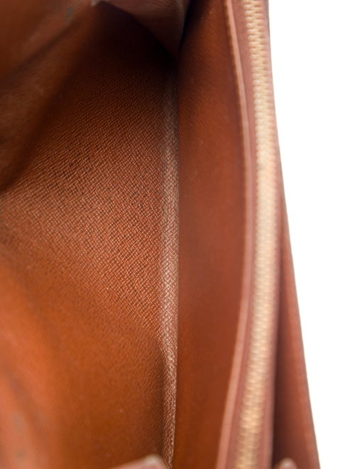 Louis Vuitton 1991 LV Monogram Sarah Wallet