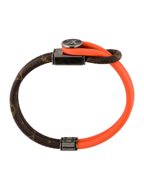 Louis Vuitton Leather Loop It Wrap Bracelet