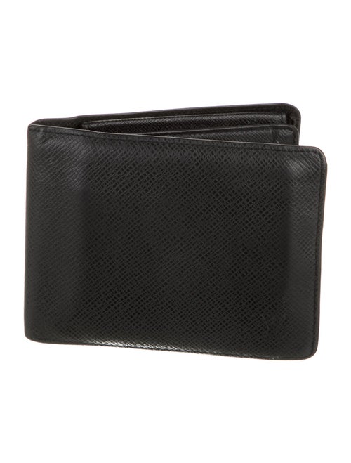Louis Vuitton 2006 Taiga Leather Bifold Wallet