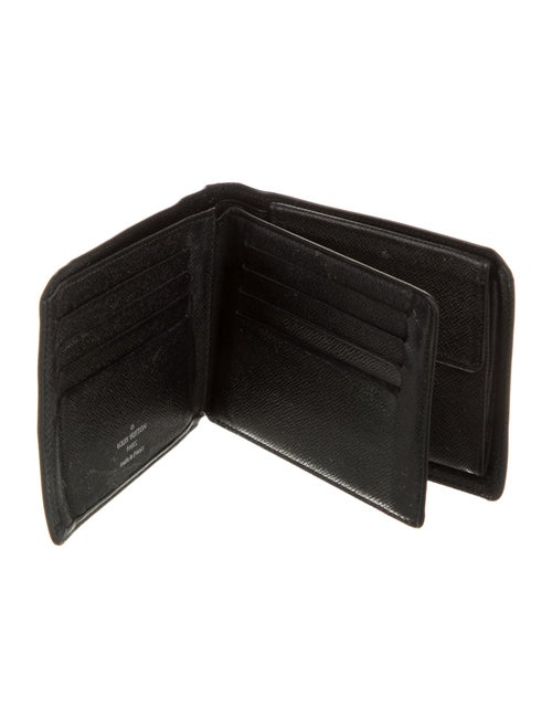 Louis Vuitton 2006 Taiga Leather Bifold Wallet