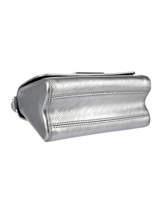 Louis Vuitton LV Monogram Twist