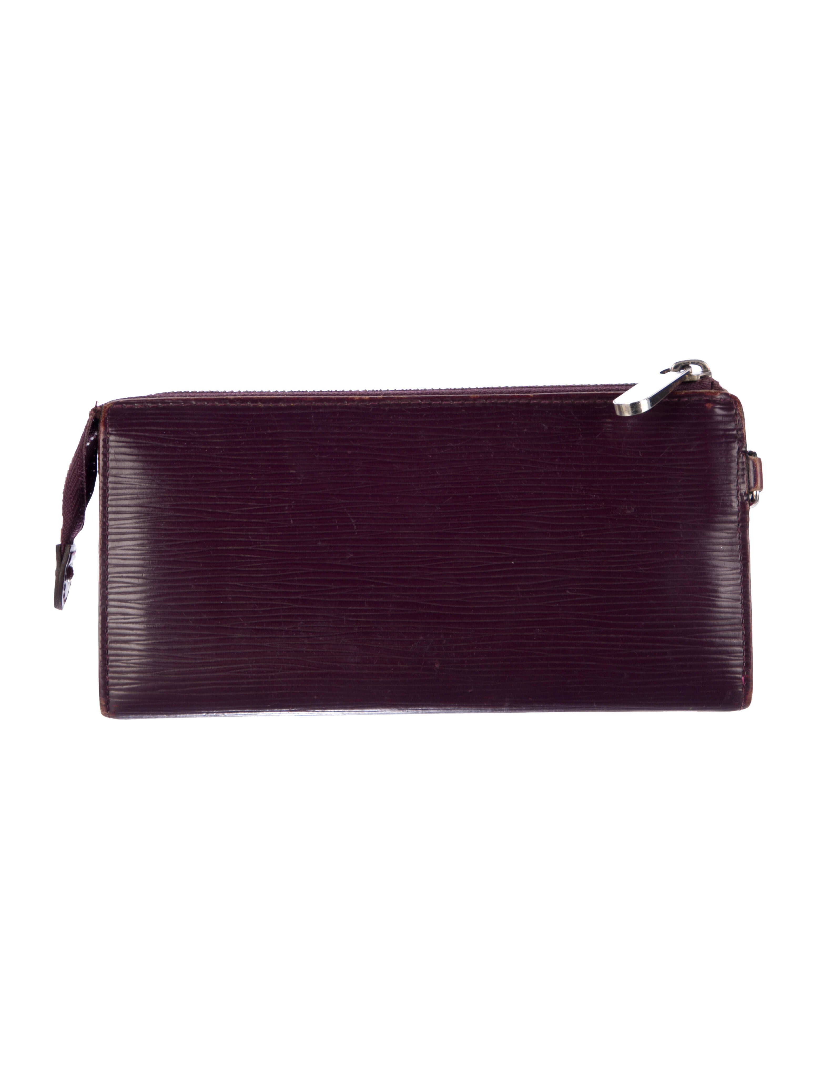 Louis Vuitton 2009 Epi Leather Astrid Wallet