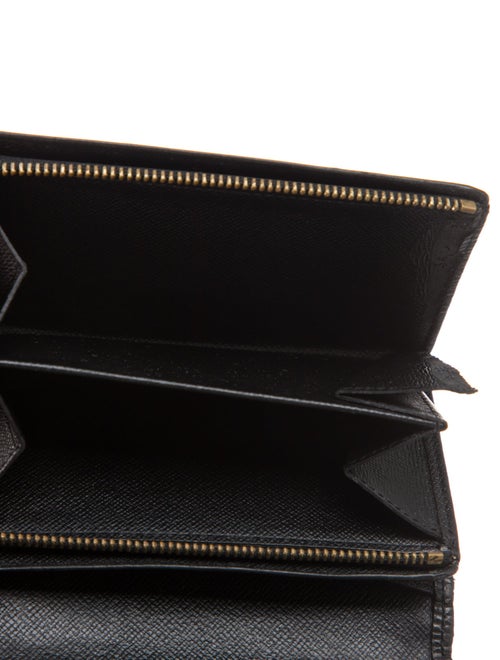 Louis Vuitton 2003 Epi Leather Wallet