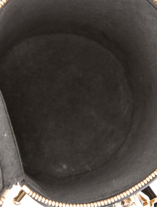 Louis Vuitton Monogram Reverse Cannes