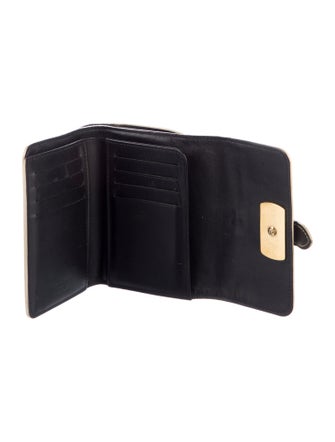 Louis Vuitton 2009 Suhali Leather Wallet