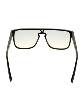 Louis Vuitton Waimea Monogram Pattern Sunglasses