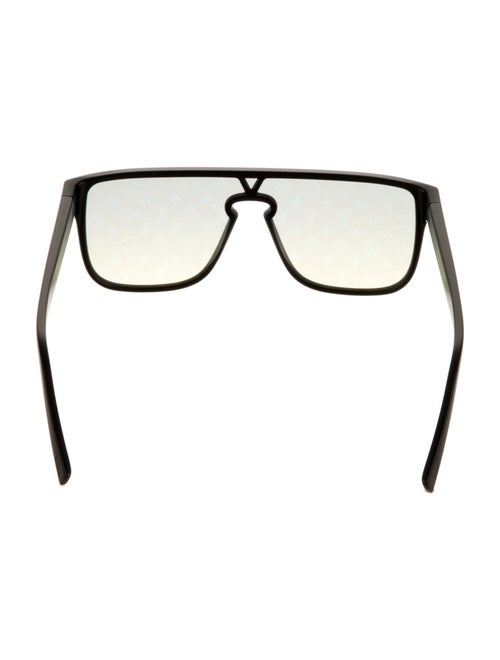 Louis Vuitton Waimea Monogram Pattern Sunglasses