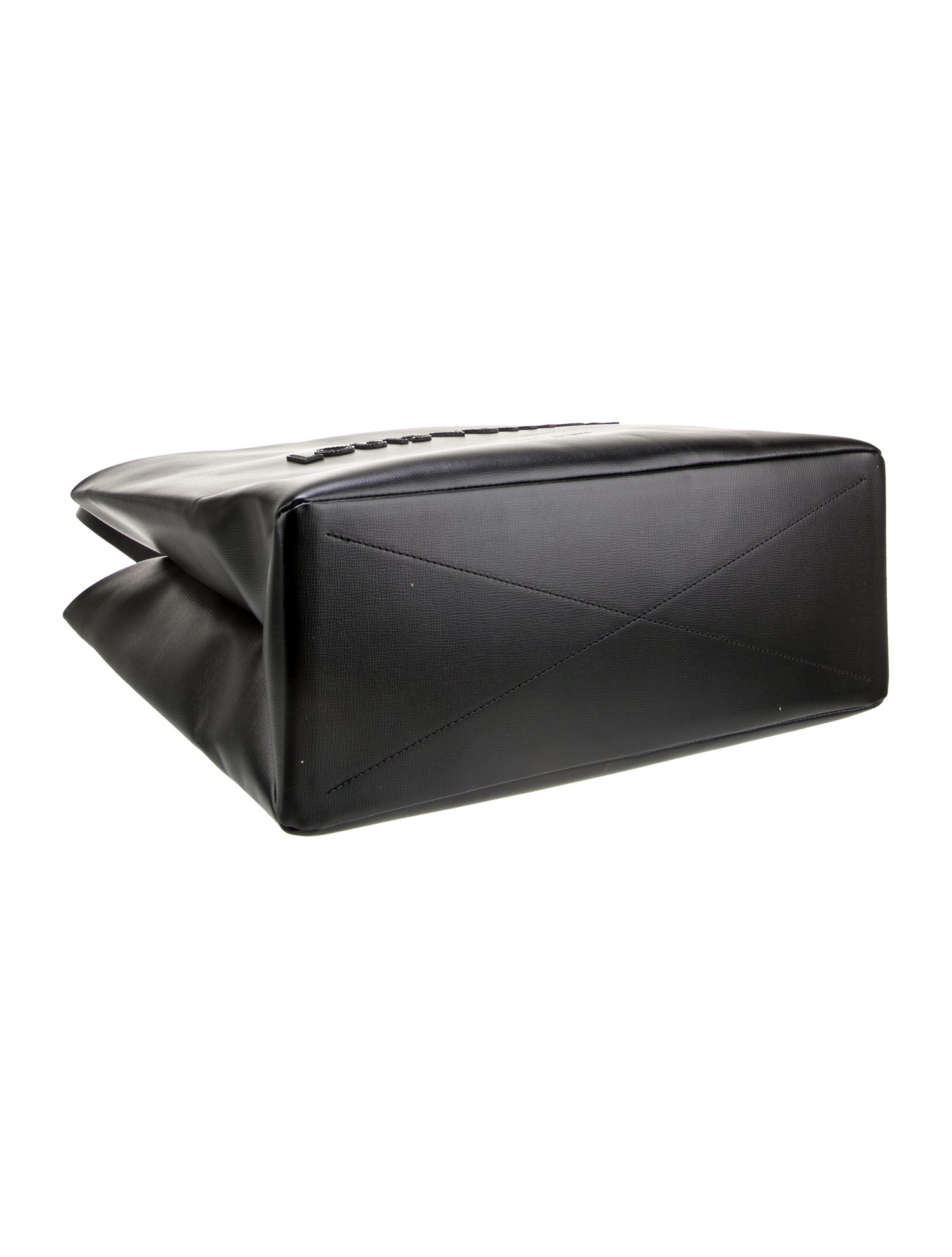 Louis Vuitton Leather Shopper MM 2025