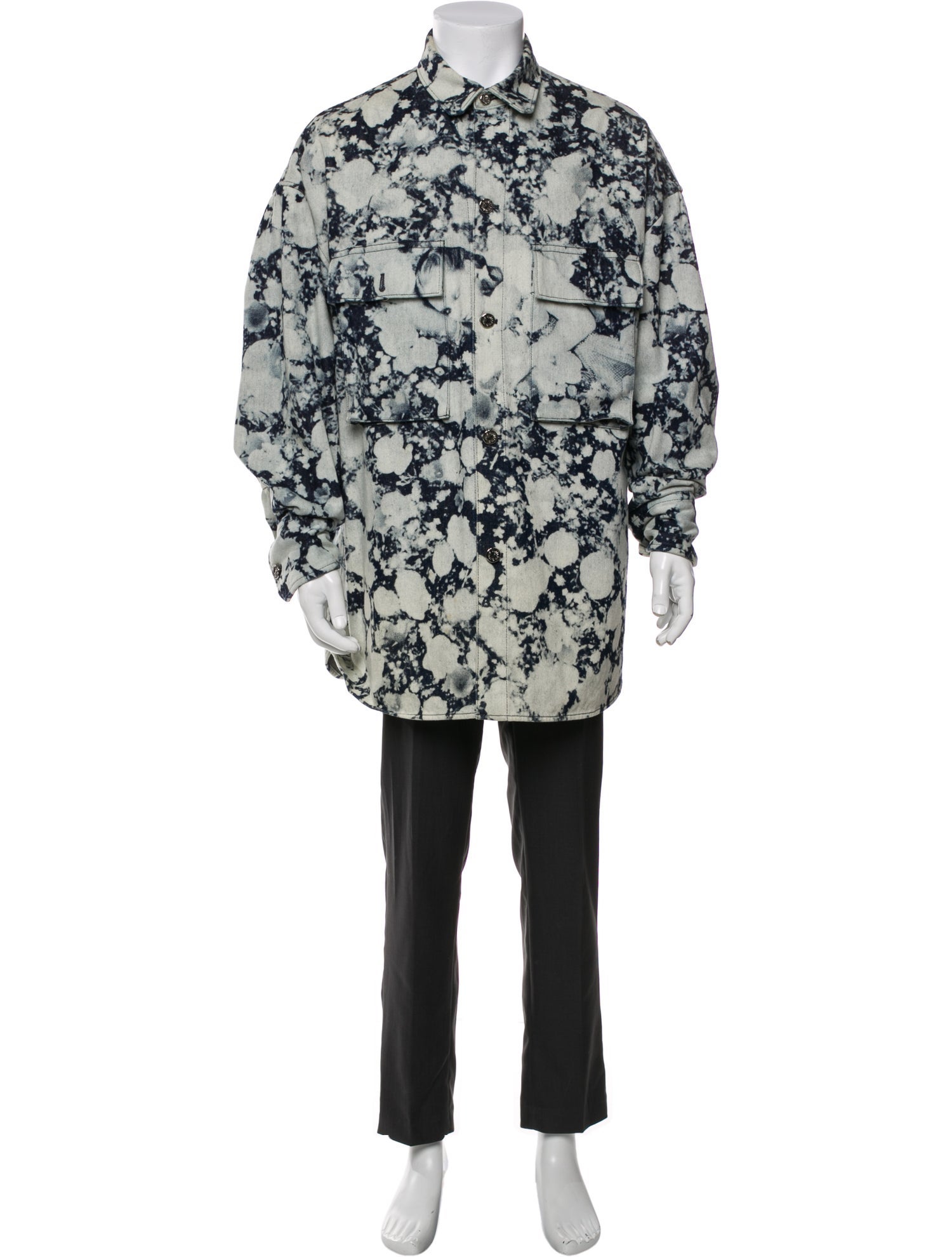 Louis Vuitton 2019 x Wizard of Oz Dorothy in the Poppies Parka