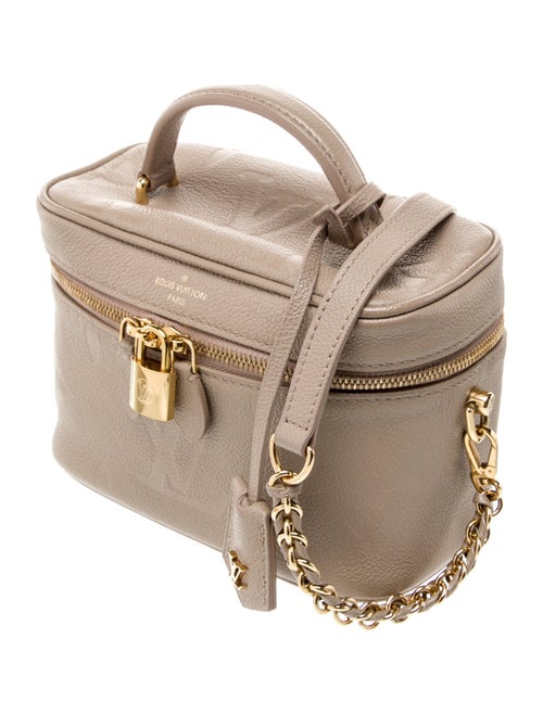 Louis Vuitton Monogram Giant Vanity