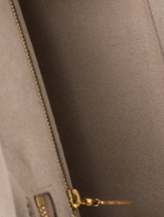 Louis Vuitton Monogram Giant Vanity