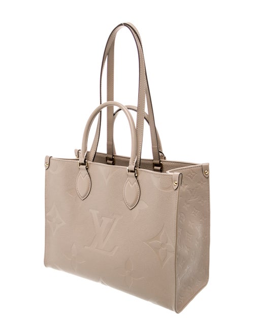 Louis Vuitton Monogram Giant OnTheGo MM