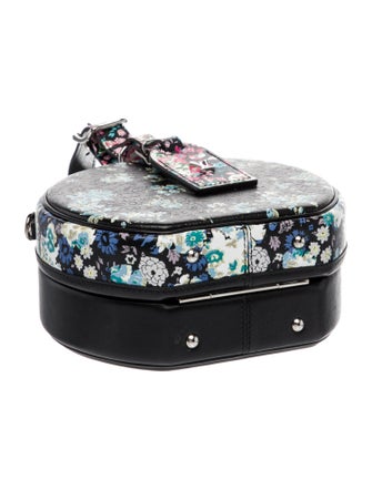 Louis Vuitton Leather Bôite Chapeaux Petite