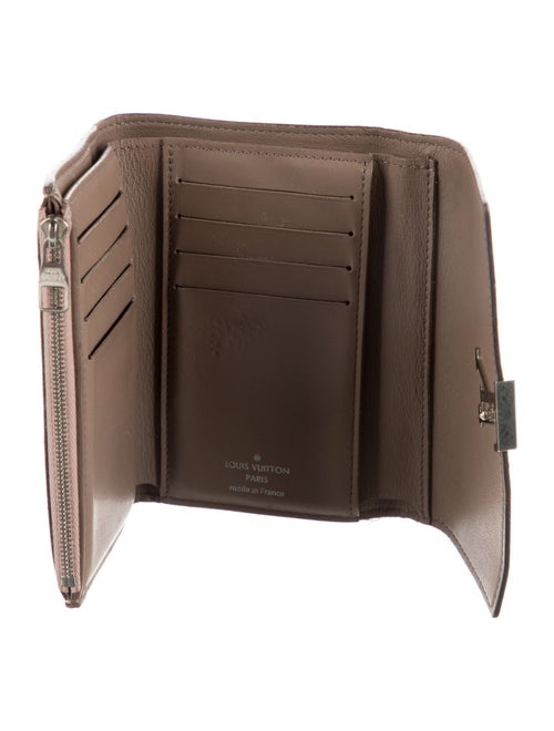 Louis Vuitton 2016 Taurillon Leather Capucines Compact Wallet