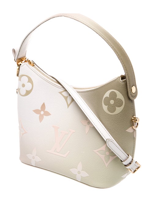Louis Vuitton Monogram Giant Spring in the City Marshmallow