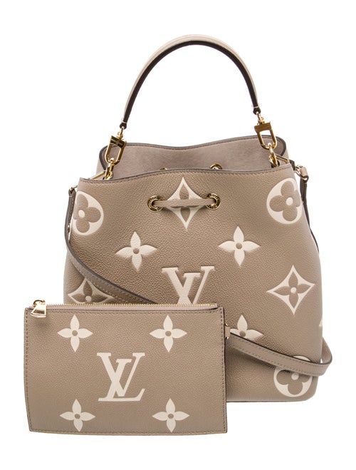 Louis Vuitton Monogram Giant Néonoé MM