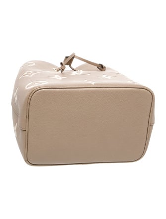 Louis Vuitton Monogram Giant Néonoé MM