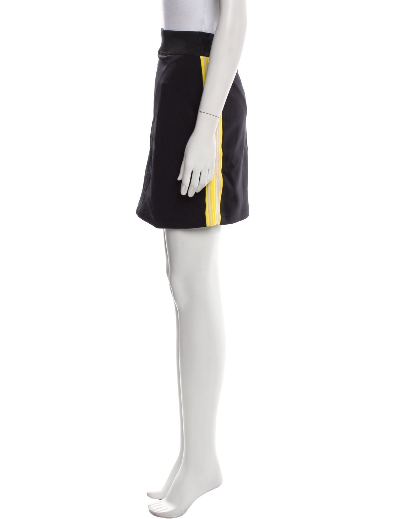 Louis Vuitton 2023 Mini Skirt