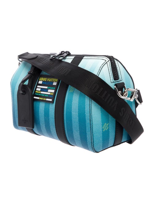 Louis Vuitton Shoulder Bag