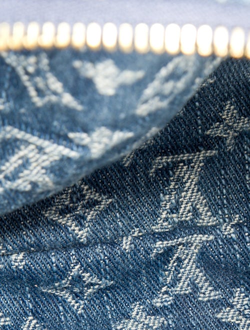 Louis Vuitton Monogram Pochette Montaigne