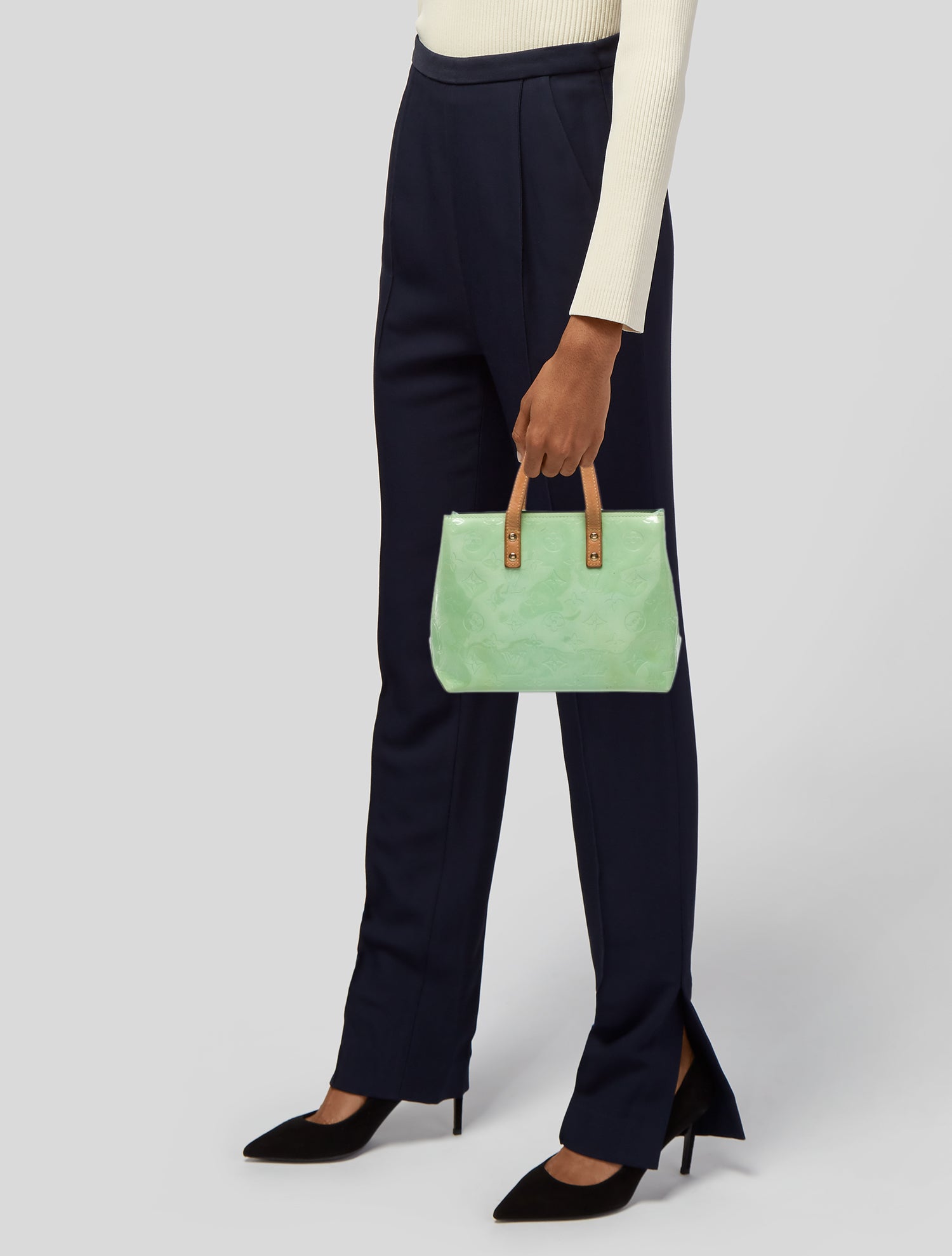 Louis Vuitton Monogram Vernis Reade PM