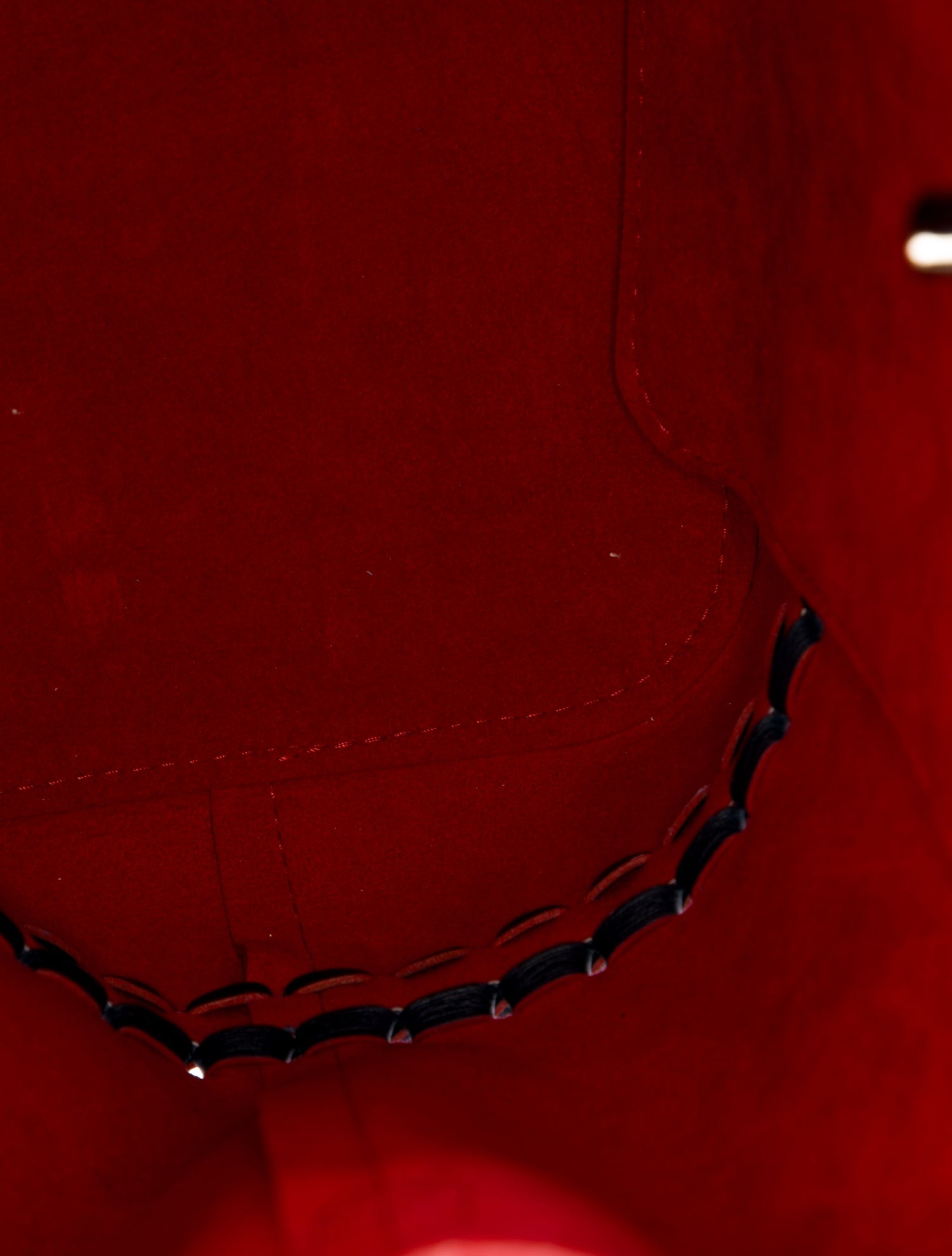 Louis Vuitton Taurillon Leather Lockme Bucket Bag