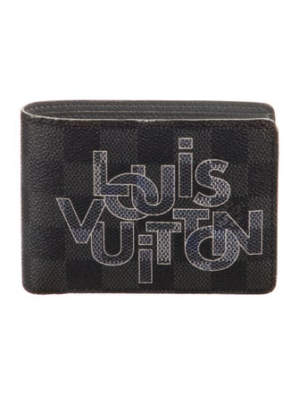 Louis Vuitton 2019 Signature Logo Multiple Wallet